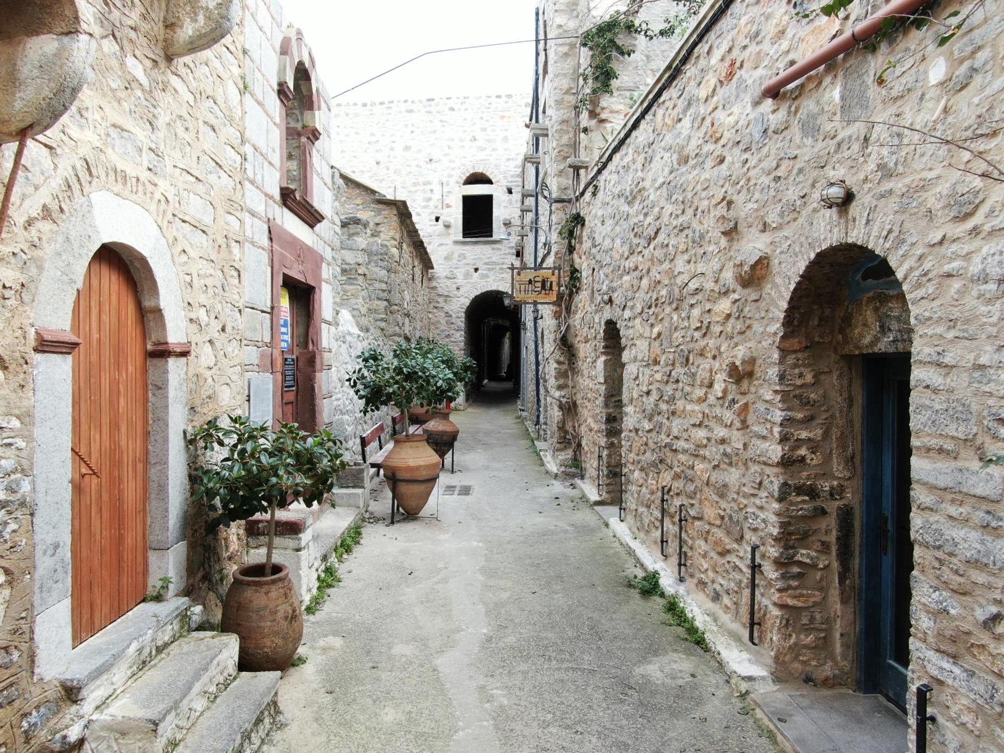 Byzantine Home In The Castle Mestá Dış mekan fotoğraf